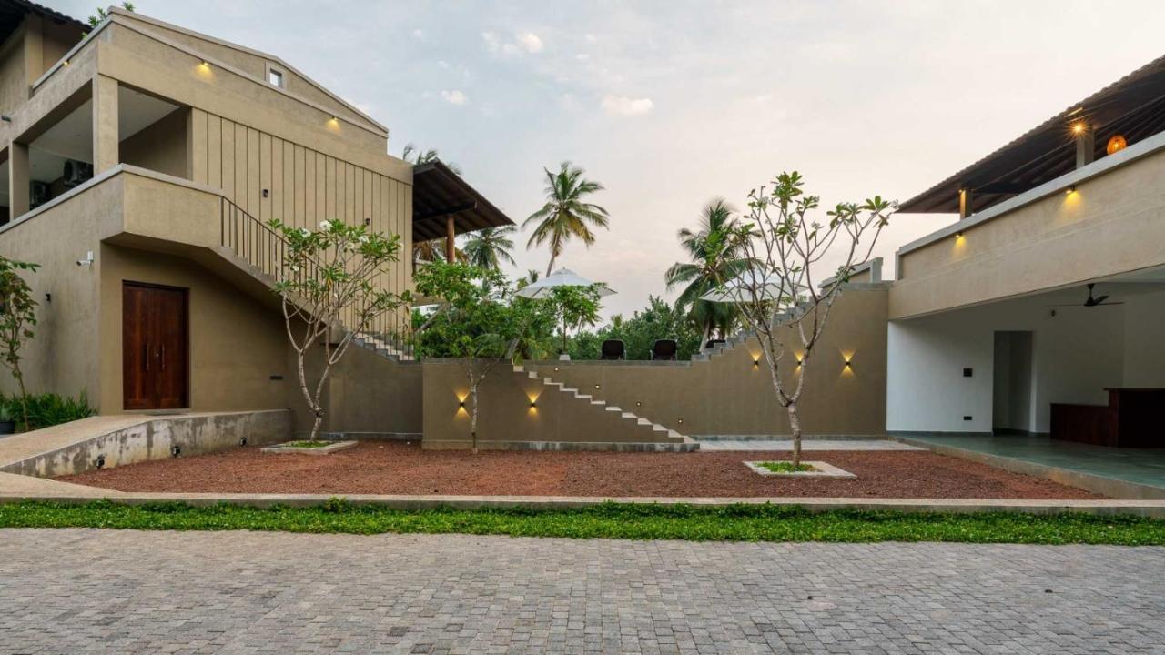 Kiss Blossom Mirissa Exterior photo
